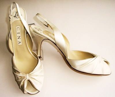 Gina cream wedding shoes size 7 7.5 004